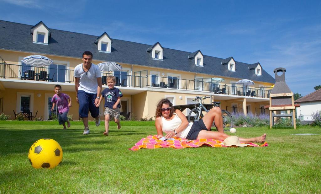 Residence Le Bois Flotte Merville-Franceville-Plage Exterior photo